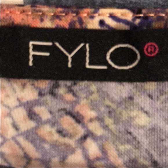 NWT Filó - Picture 7 of 11